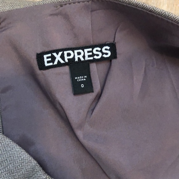 Express Pencil Skirt - Picture 5 of 5
